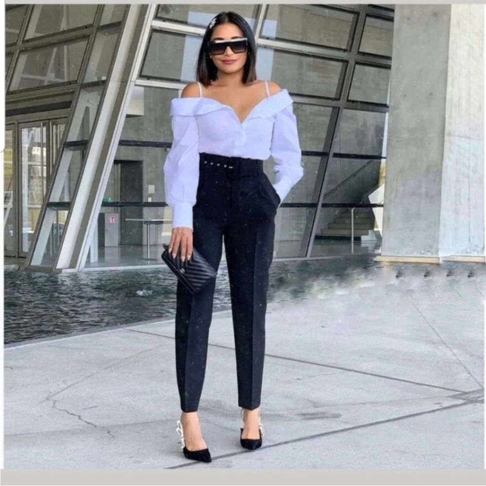 Bloggers fav Zara black high waisted pants